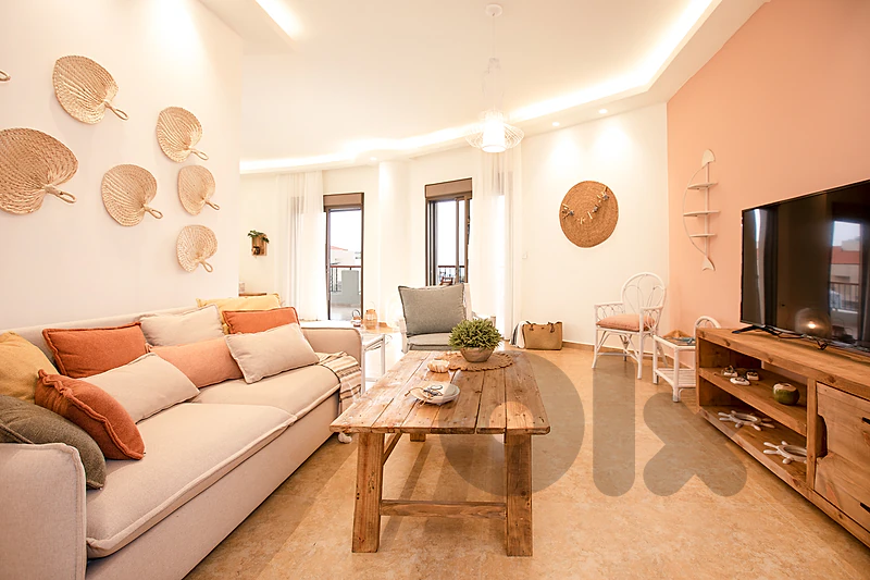 Delmare 3-BR Apt in Batroun | شقة 3 غرف في البترون