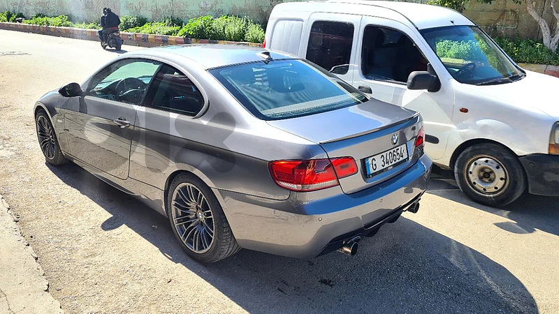 BMW 3-Series 2007 335i