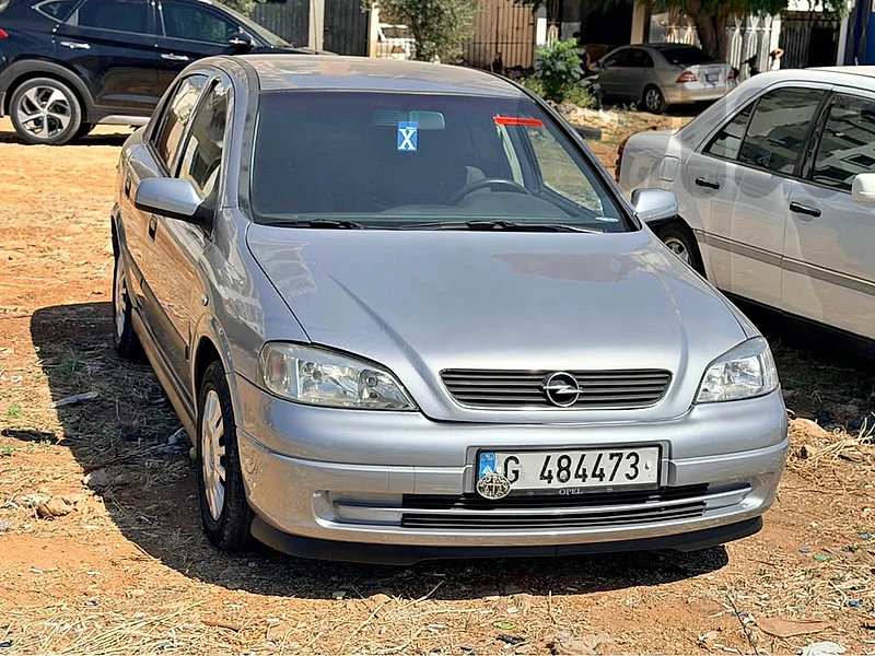 Opel Astra 2004