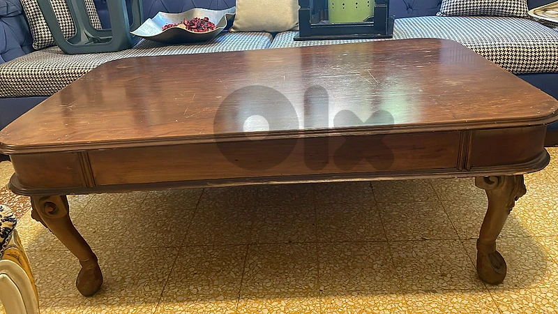 wood table