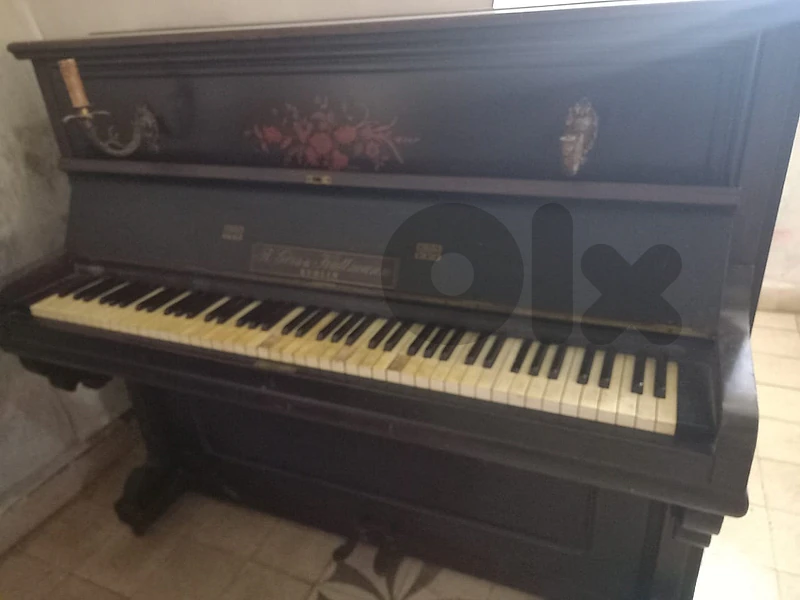 Vintage Piano | Good condition