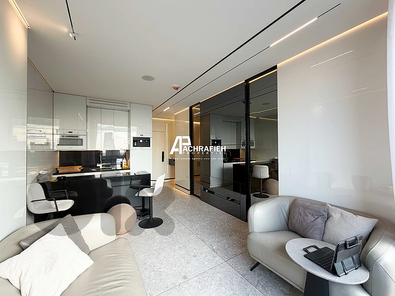 Apartment For Sale in Downtown - شقة للبيع في وسط بيروت