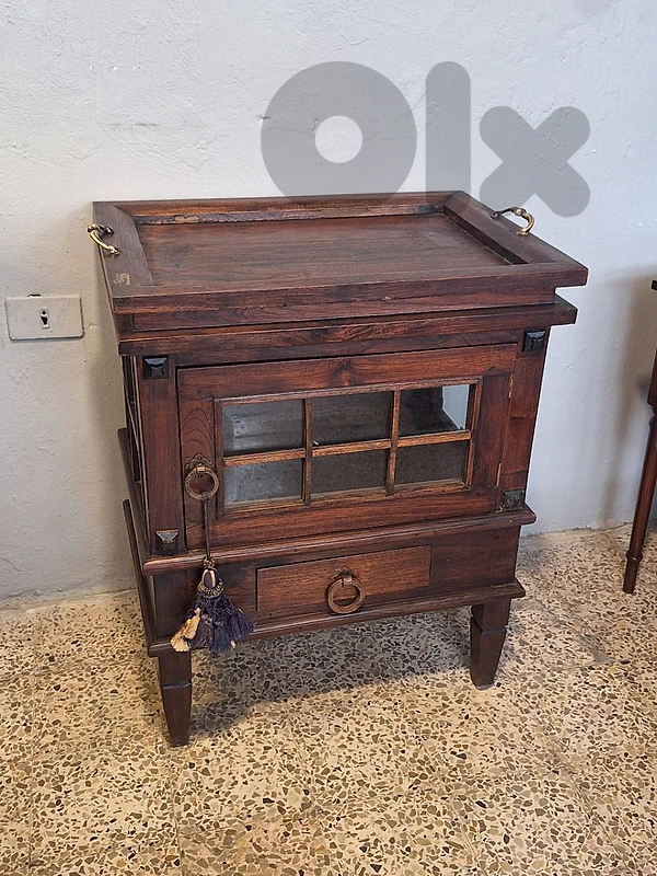 english small vetrine cabinet with tray on top