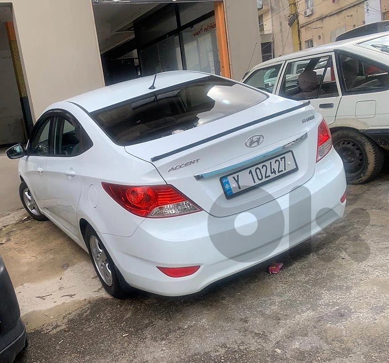 Hyundai Accent 2015
