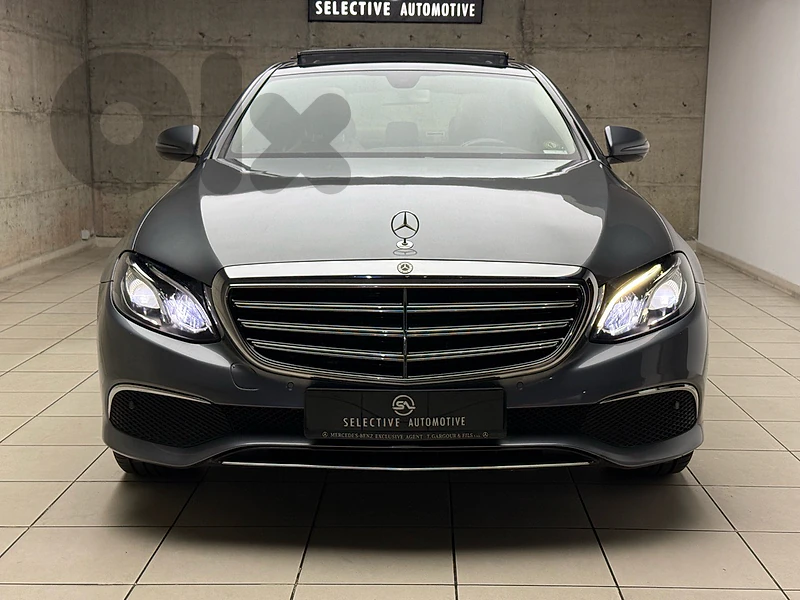 Mercedes-Benz E-Class 2017 TgF 1 Owner full panoramic
