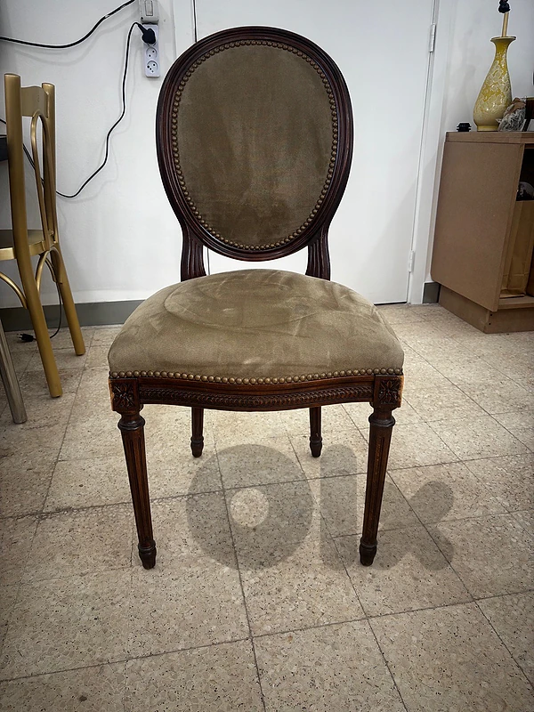 dining chairs