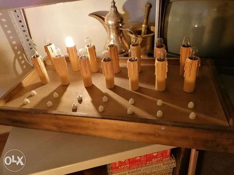 Wooden box with lights 1