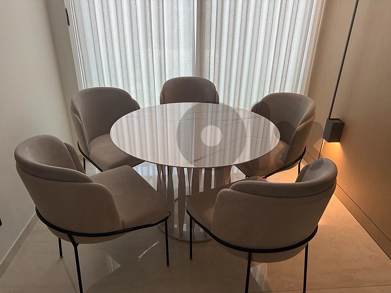Luxury dining room