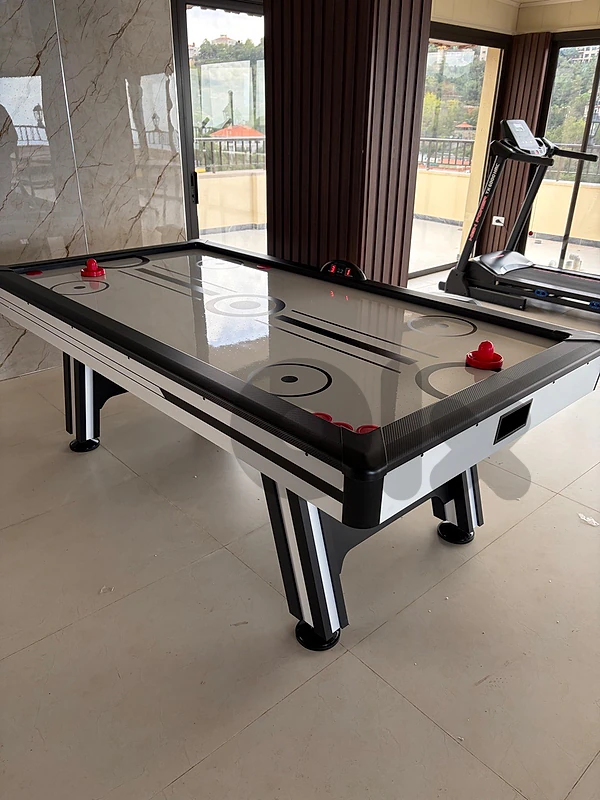 Air hockey 7 ft