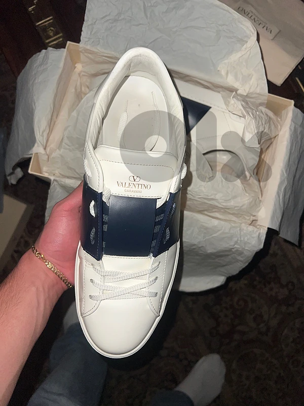 valentino garavani sz 46