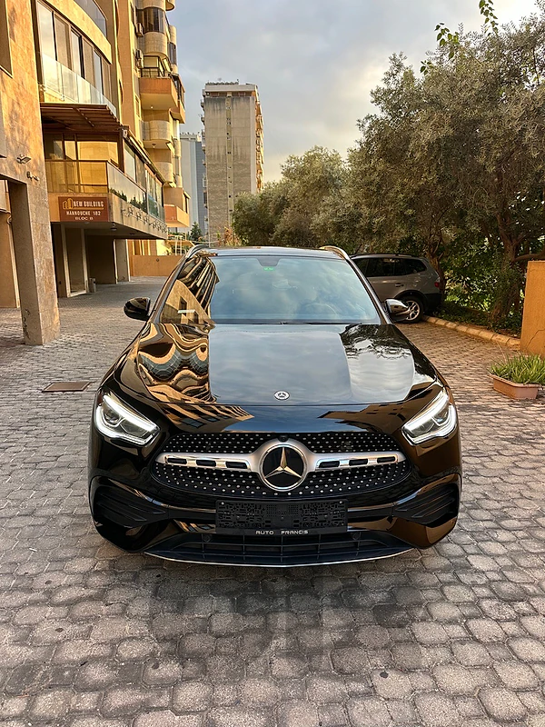 Mercedes GLA 250 AMG-line 4matic 2021 black (clean carfax-51000 miles)