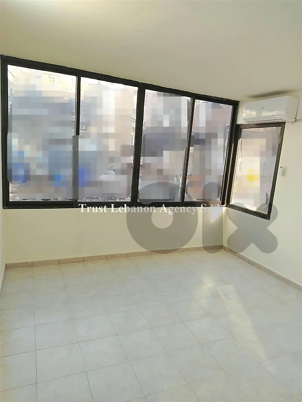 Office for sale in Dekweneh مكتب للبيع في الدكوانة