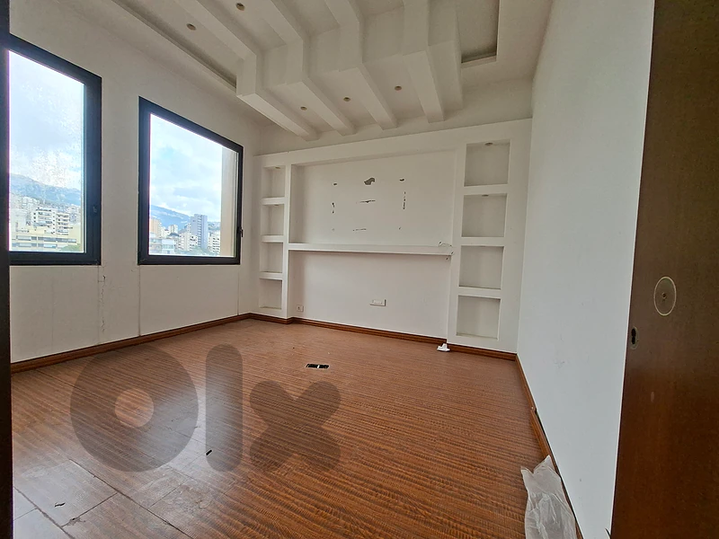 Office for Rent in Zalka | مكتب للإيجار في الزلقا
