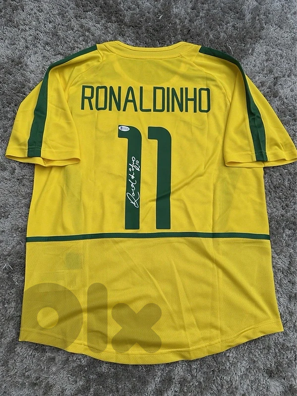 Ronaldinho Brazil 2002 Signed Jersey, Beckett Authentication