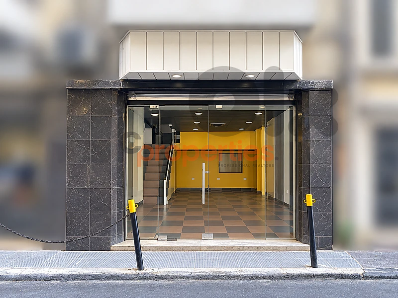 Shop For Sale In Achrafieh | Fassouh - محل للبيع في الأشرفية - CPBRC75