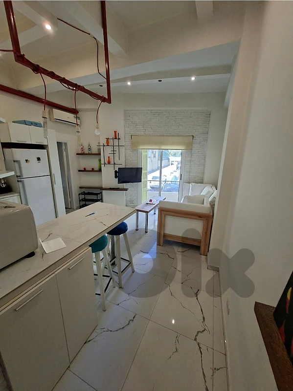 Apt Rent Achrafieh Available