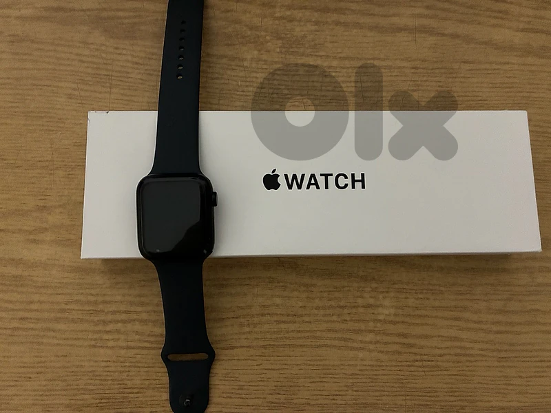 apple smart watch SE Gen 3 44mm