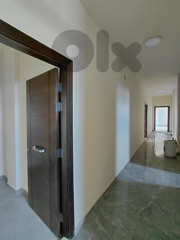 Commercial Floor For Rent|Industrial zone