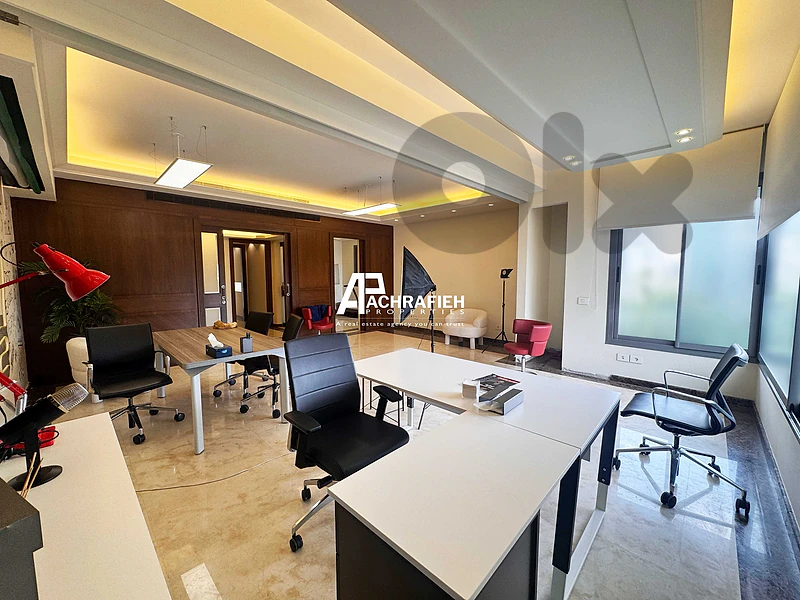 Office for Rent in Achrafieh - مكتب للأجار في الأشرفية