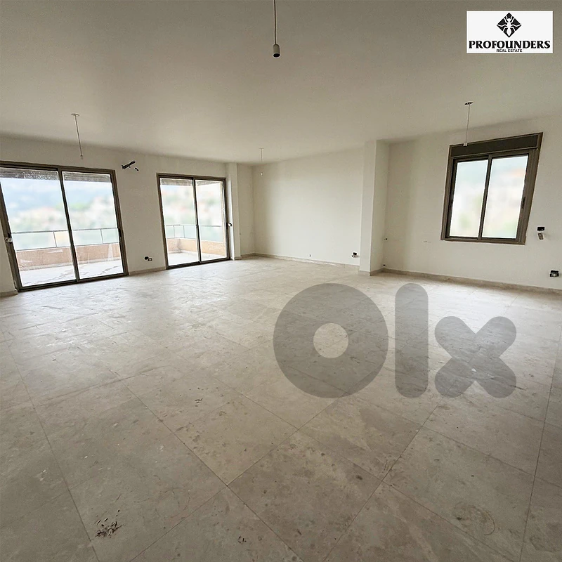 Duplex for sale in Qornet El Hamra دوبلكس للبيع في قرنة الحمرا