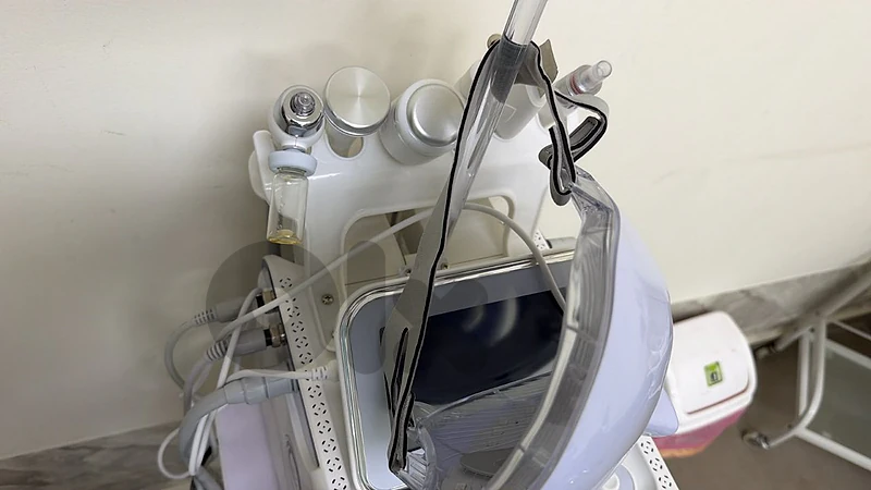 hydrafacial machine 7+1 ( + vapeur machine)
