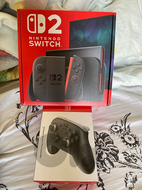 nintendo switch 2 and pro controller