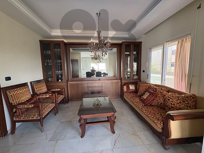 2 sets of salon