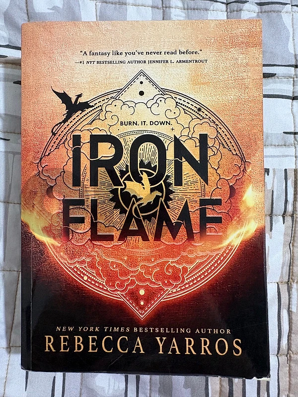 Iron Flame by Rebecca Yarros