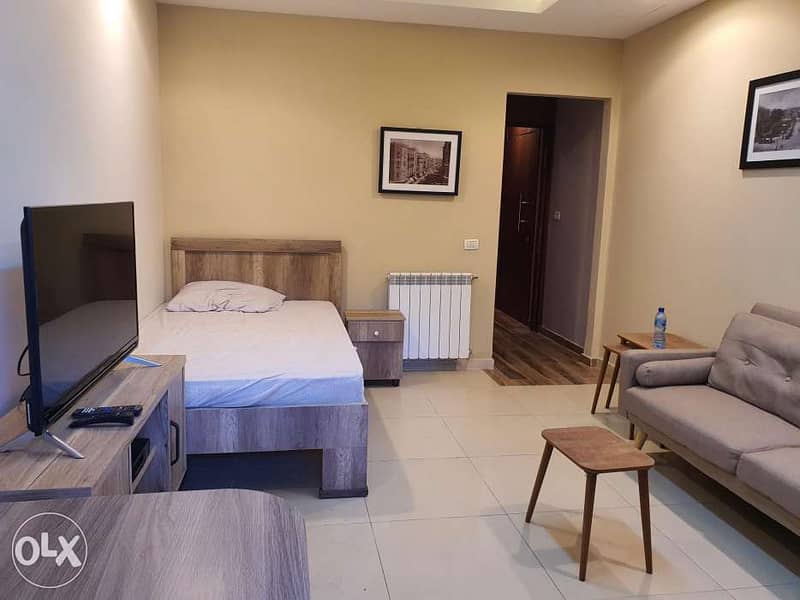 Studio for rent 0