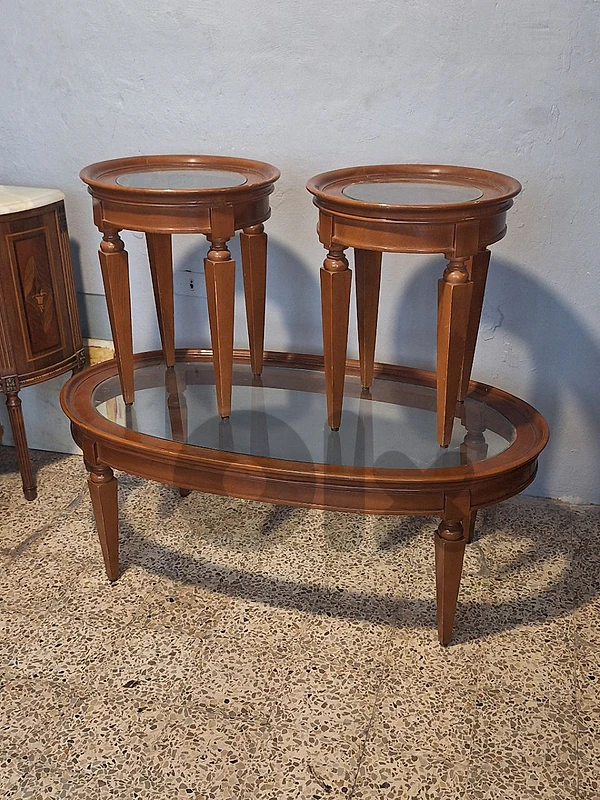 set of 3 coffee tables