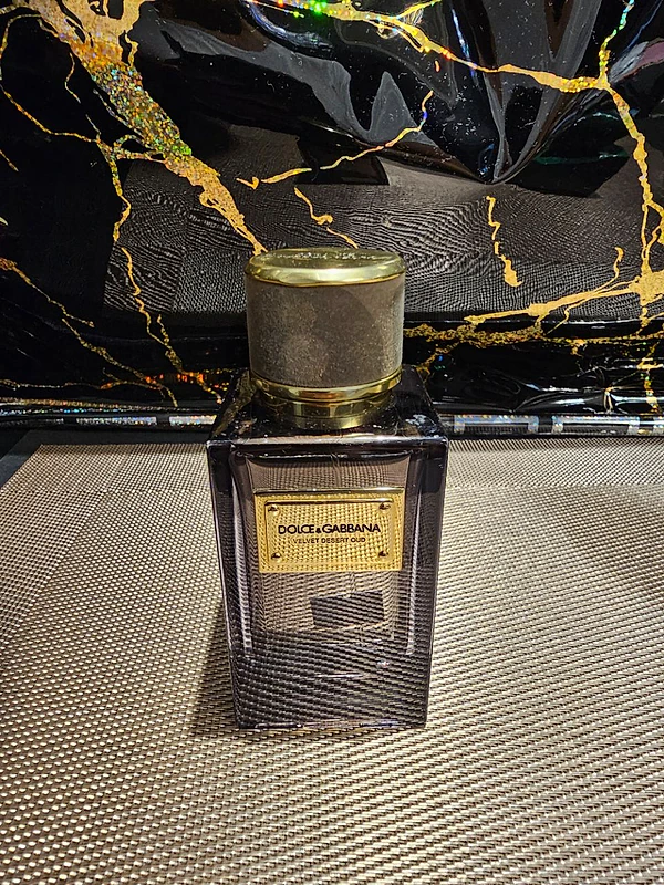 Dolce & Gabbana Velvet Desert Oud, unisex