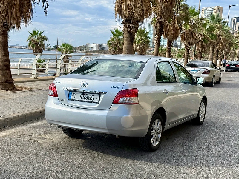 Toyota Yaris 2009 meshye 87,000km type2 (1.5) full option bumc