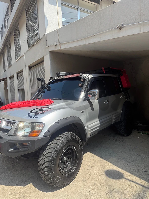 Mitsubishi Montero 2003 limited