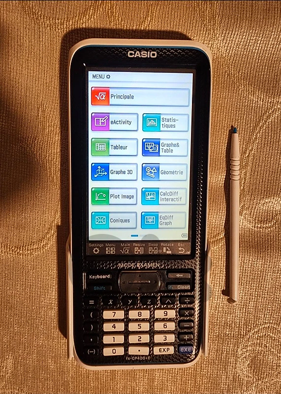 Casio Classpad II fx-CP400+E (Calculatrice programmable) calculator