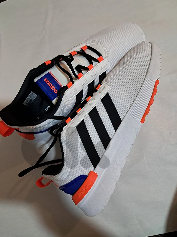 Women' shoes