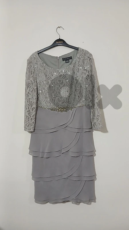 grey dresss