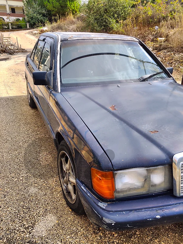 Mercedes-Benz 190 1987