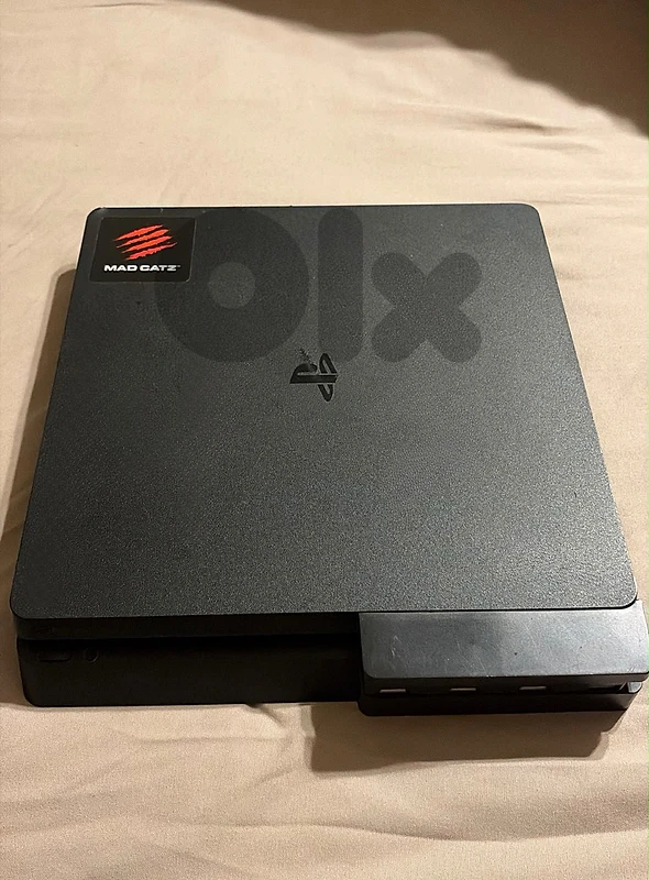 Ps4 slim