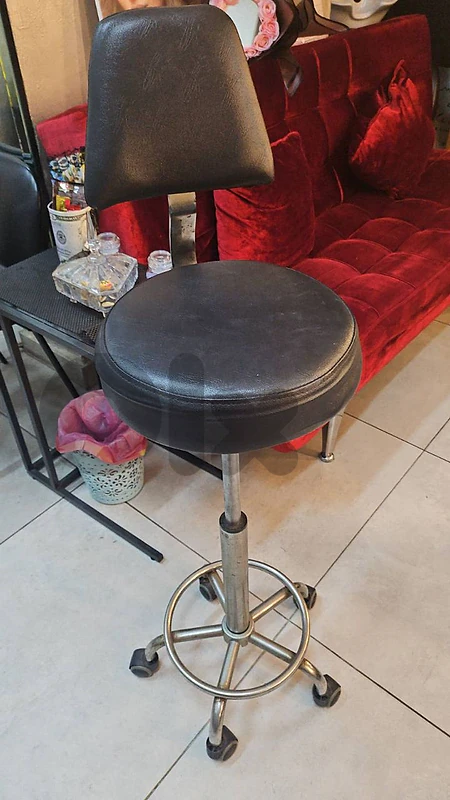Chair with wheels
