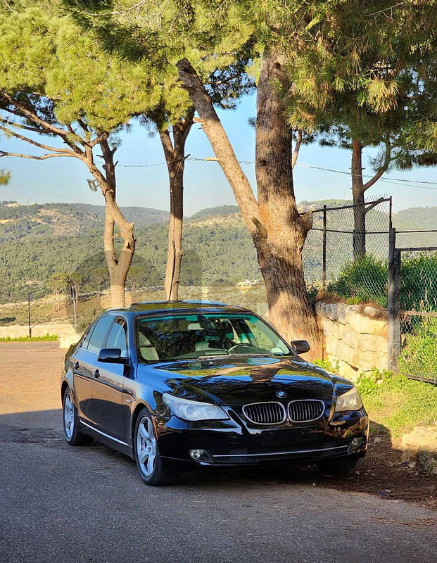 BMW 5-Series 2008 528i