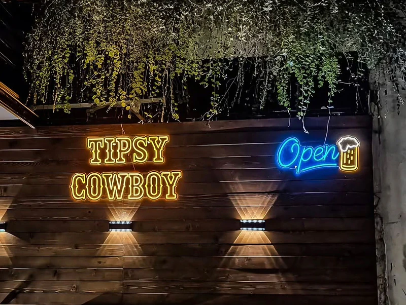 TIP BOX + WATERPROOF NEON SIGNS + COASTERS