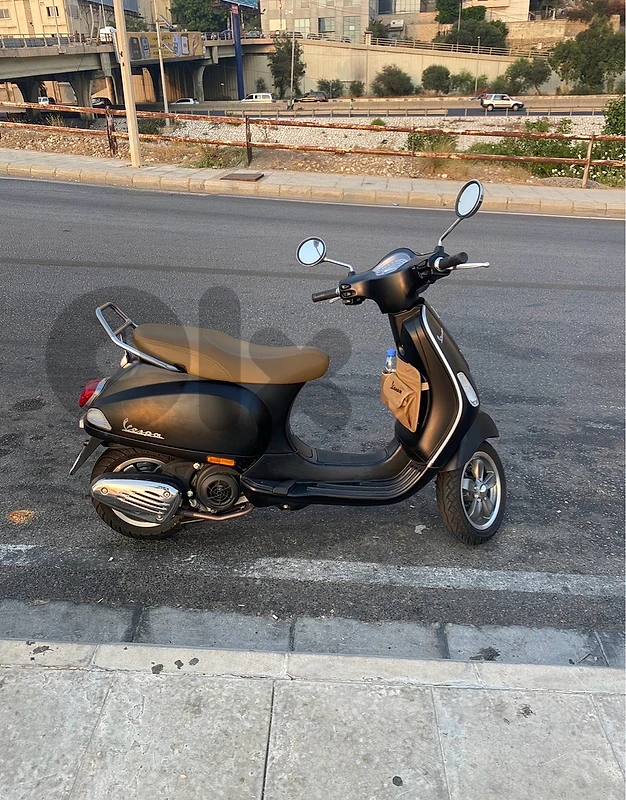vespa 150 cc black