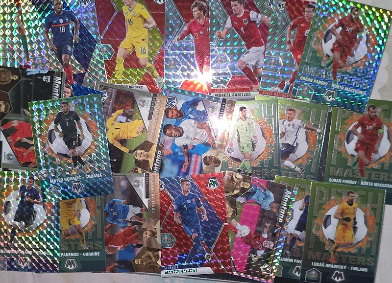 20-21 Panini Mosaic Euro 65-Card- Red & Green Mosaics Inserts RCs