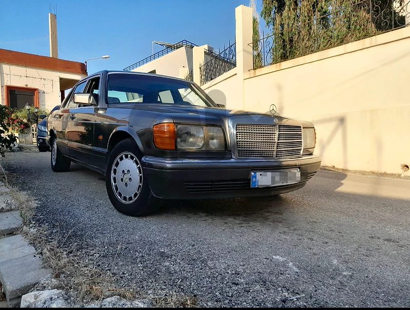 Mercedes-Benz  1989 260 SE