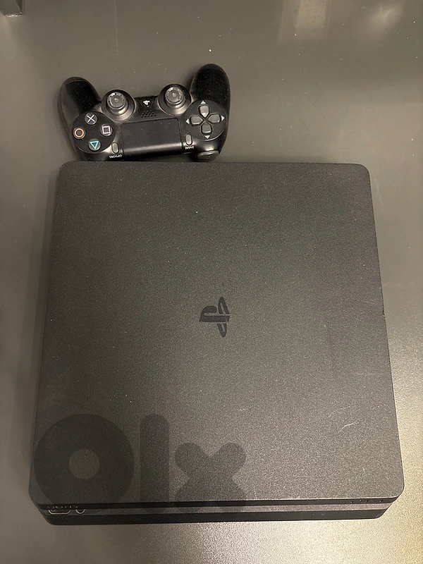 playstation 4 slim