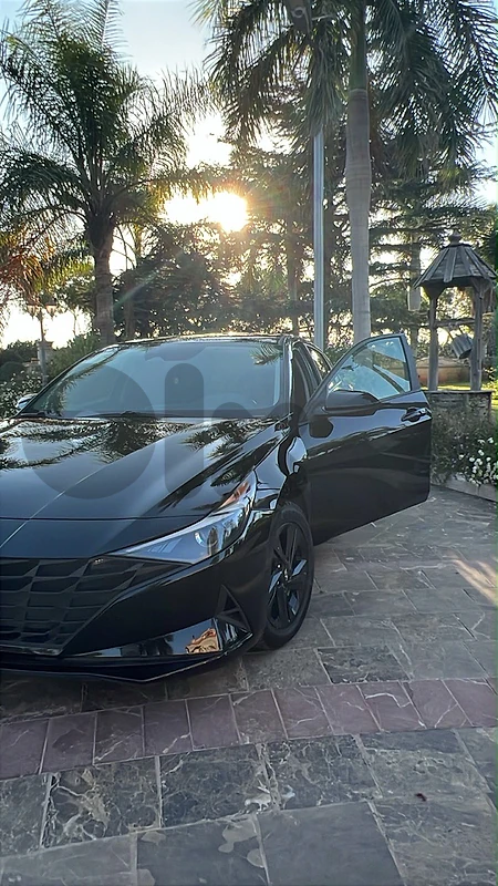 Hyundai Elantra 2021