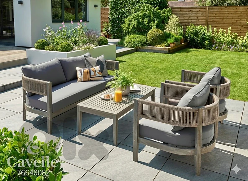 Outdoor aluminum seating