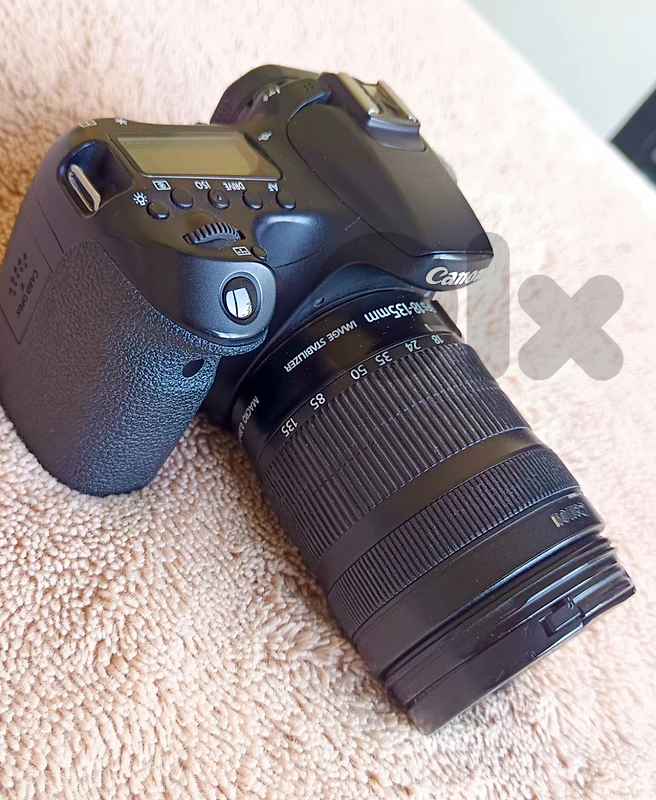 Canon EOS 70 D
