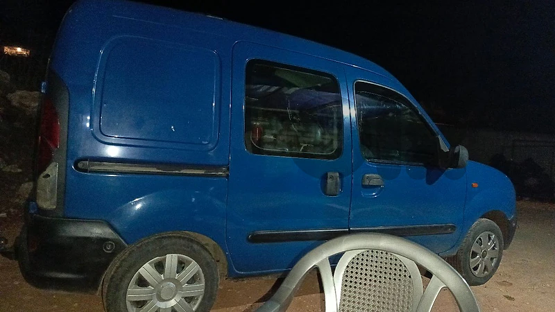 رينو كانجو 2001 2001