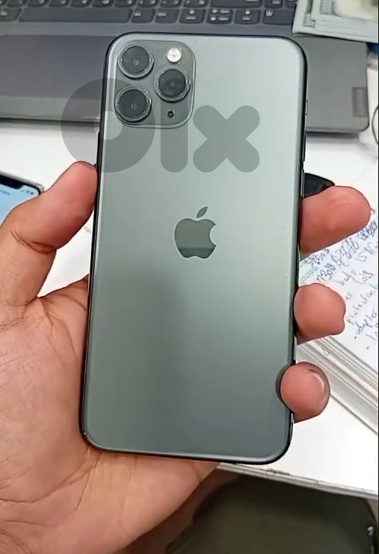 iphone 11 pro used in excellent condition